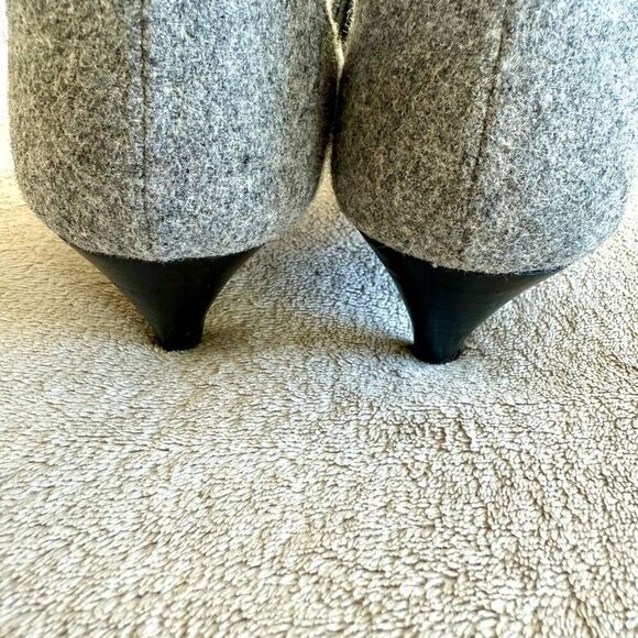 Nine West Zingy Pointy Toe D’Orsay Kitten Heel Grey Wool Pumps - Picture 9 of 11